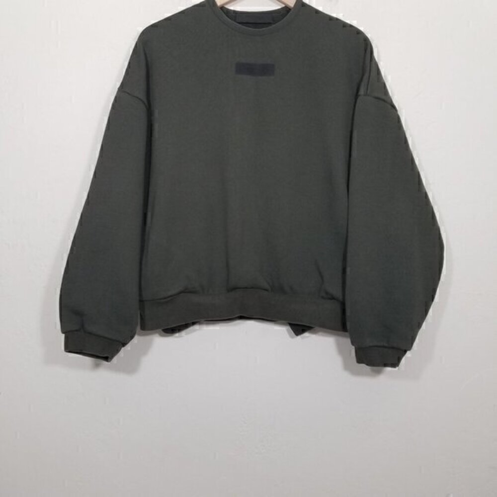 Essentials Fear Of God Cropped Sweatshirt with Pockets Size S
